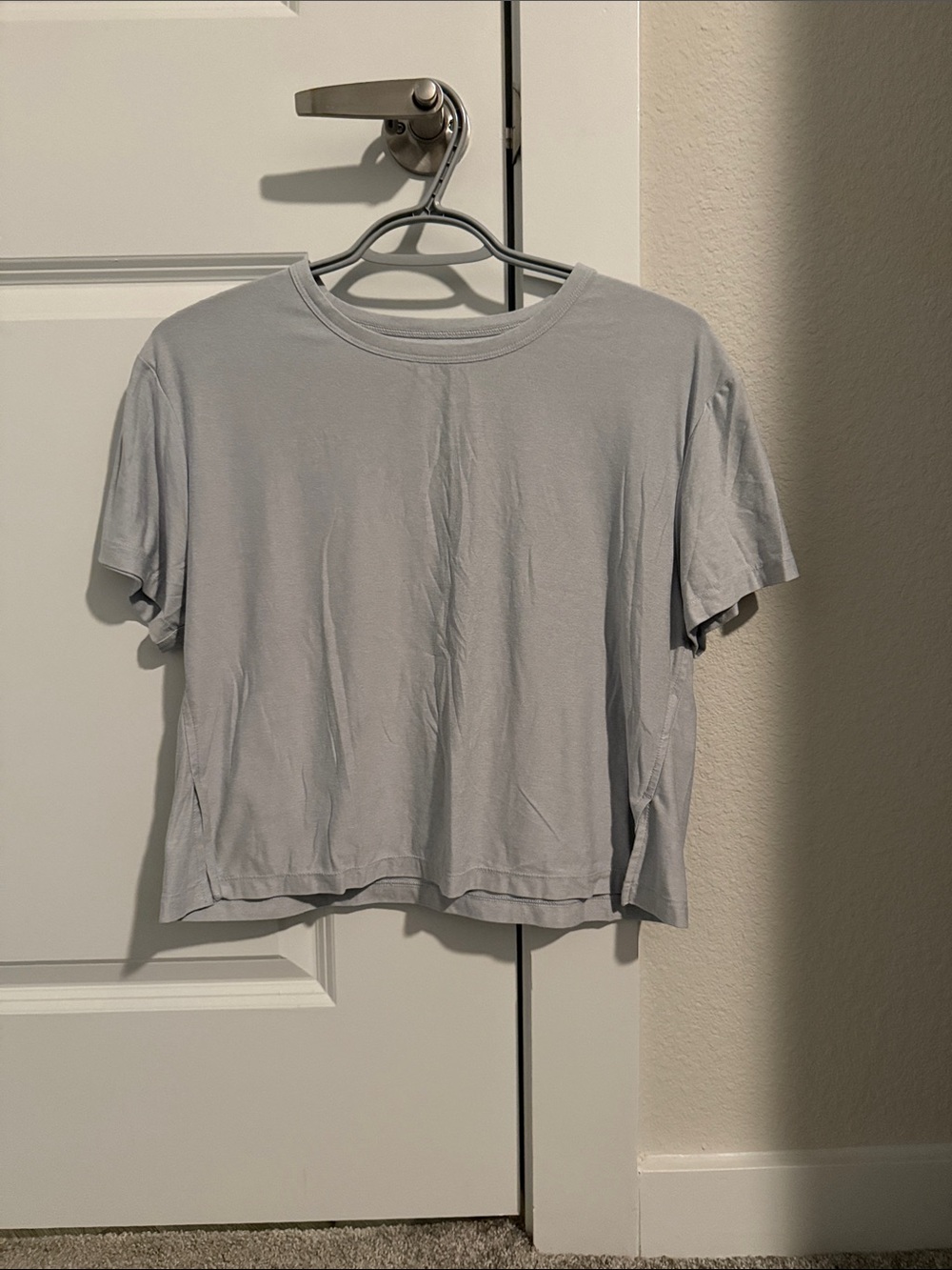 Old Navy Light Gray Short Sleeve Crewneck Tee